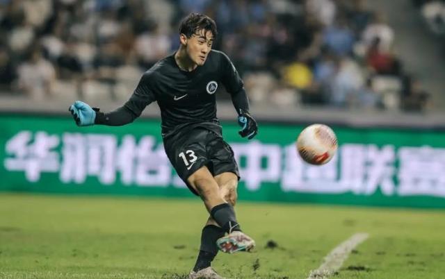 Starrysky Spor-【中超】彭鹏染红杜加利奇救险 十人深圳0比0河南队